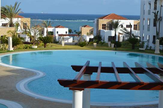 3 Bed Apartment with En Suite in Kikambala image 13