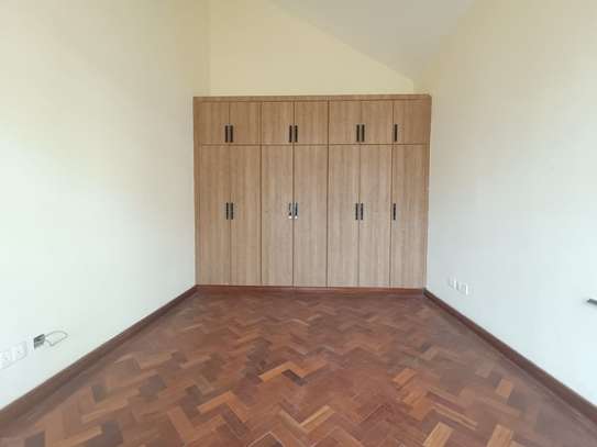 6 Bed Townhouse with En Suite at Lavington image 32