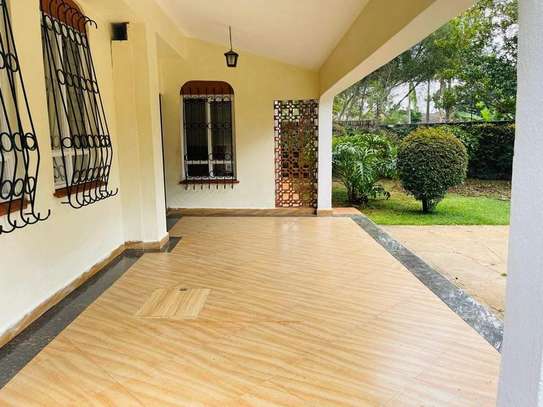 4 Bed House with En Suite at Kitisuru image 11