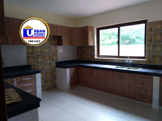 Serviced 3 Bed Apartment with En Suite in Nyali Area image 9