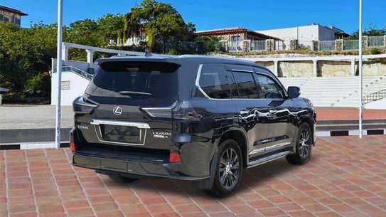 Lexus 450 diesel image 3