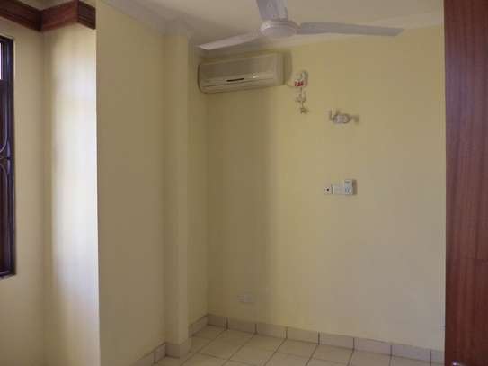 3 br apartment for sale in Nyali. 445 image 7