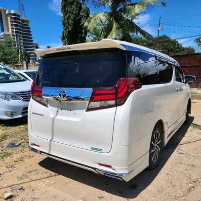 TOYOTA ALPHARD 2016MODEL. image 12