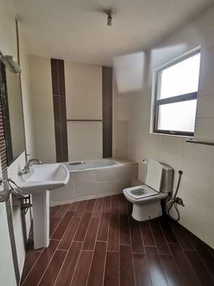 3 Bed Apartment with En Suite at Kingara Rd image 2