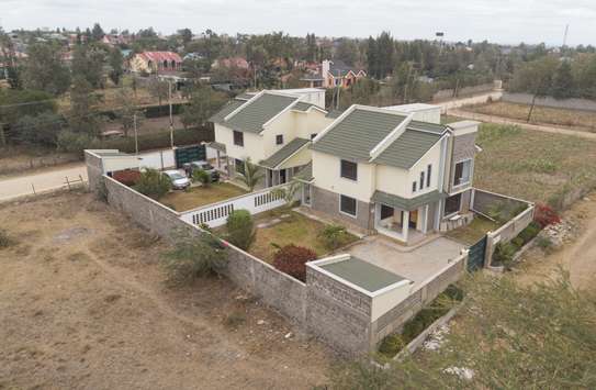 5 Bed House with En Suite at Kitengela image 4