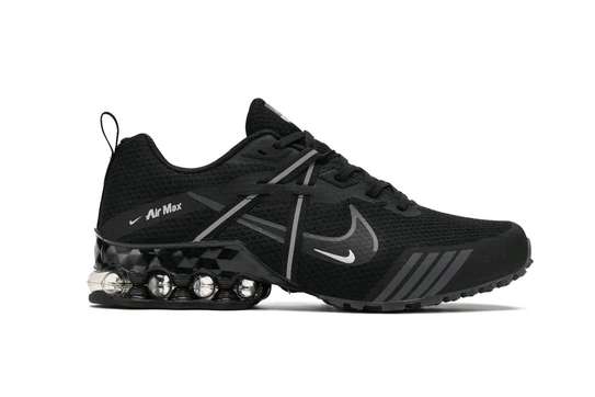 Men Nike  ultra sneakers image 9