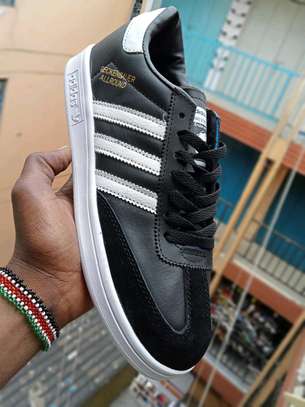 Quality Adidas sneakers image 1