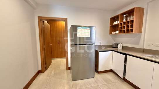 Furnished 3 Bed Apartment with En Suite in Rhapta Road image 7