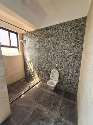 Serviced 4 Bed Apartment with En Suite in Nyali Area image 24