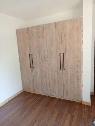 2 Bed House with En Suite at Windyridge image 5