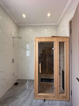 5 Bed House with En Suite at Convent Drive image 13