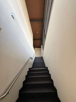 4 Bed Townhouse with En Suite in Runda image 1