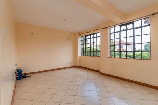 4 Bed Townhouse with En Suite in Thika image 20