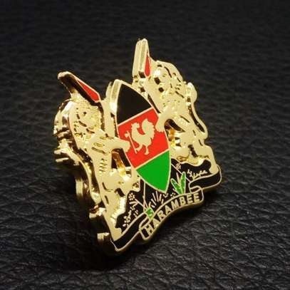 Coat of Arms Kenya Lapel Pin Badge image 1