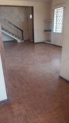 Office with Parking in Nyali Area image 3