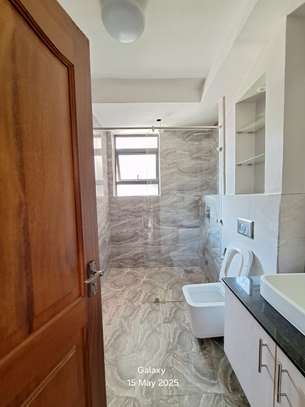 4 Bed Apartment with En Suite at Riverside Drive image 13