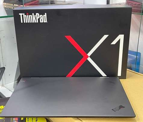 Lenovo ThinkPad x1 carbon laptop image 1