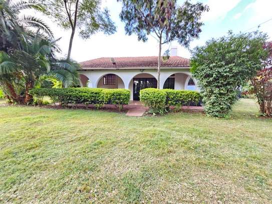 4 Bed House with En Suite in Loresho image 2