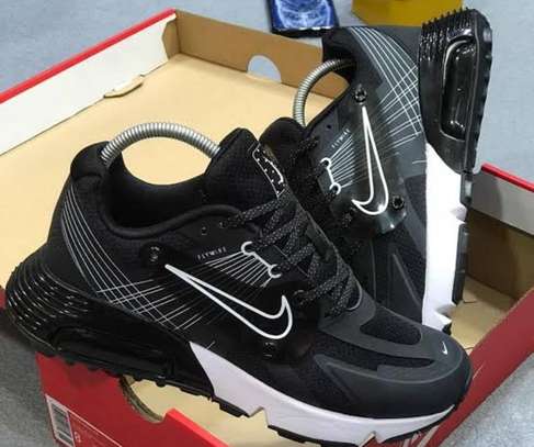 Nike flywire volleyball shoes deals