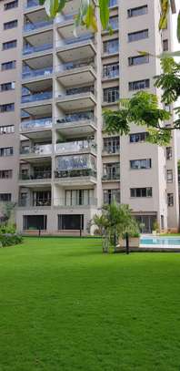 3 Bed Apartment with En Suite at Riverside Drive image 29
