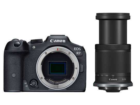 Canon EOS R7 + 18-150MM Camera image 1
