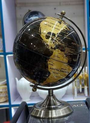 World Globe decor image 1