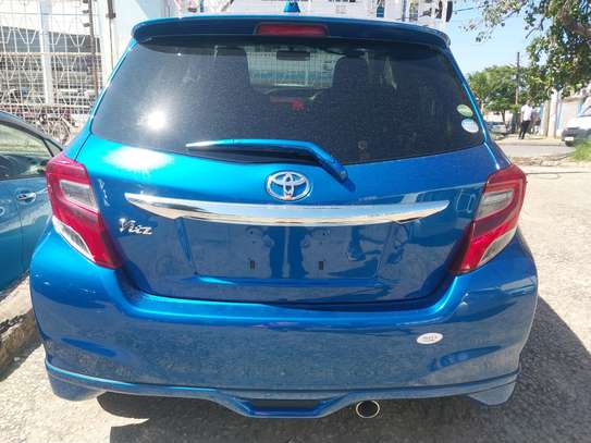 Toyota Vitz 2016 image 2