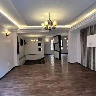 3 Bed Apartment with En Suite in Kileleshwa image 11