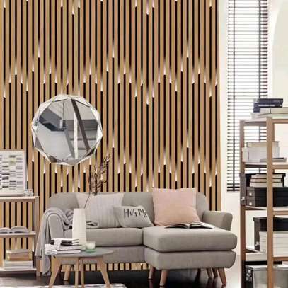 Flutted wallpaper image 3