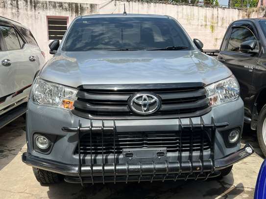 TOYOTA HILUX SINGLE CAB 4WD image 9