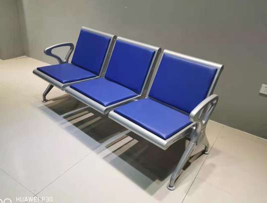 3-Seater Reception Bench image 9