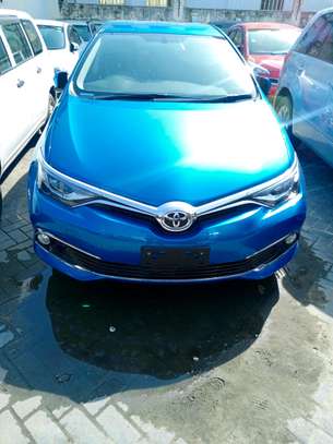 Toyota Auris blue 🔵 image 2