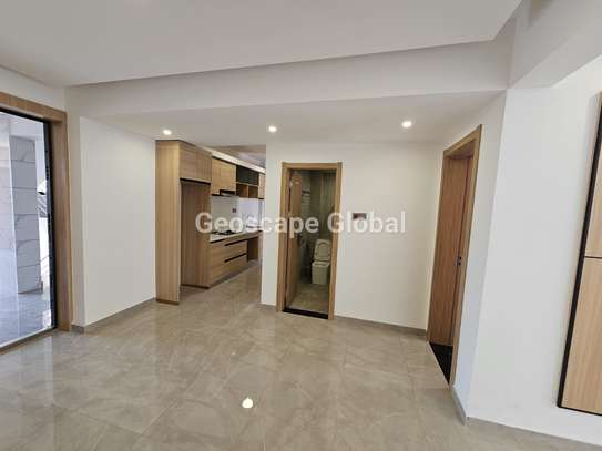 2 Bed Apartment with En Suite in Riverside image 11