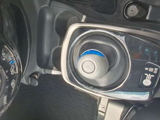 Nissan note [e-power edition] image 10