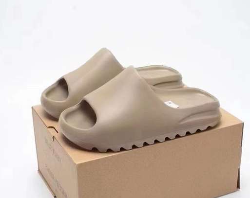 Adidas Yeezy Slide Pure Brown Casual Shoes image 2