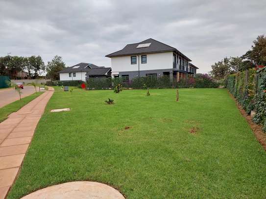 4 Bed Townhouse with En Suite at Kiambu Road image 11