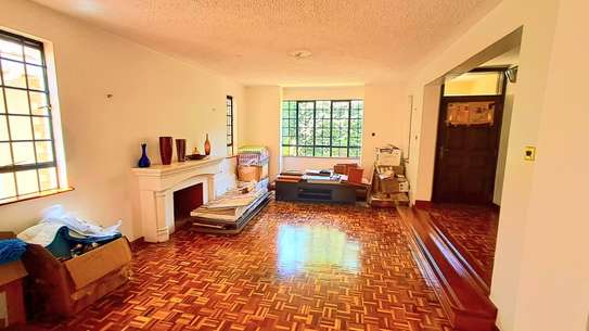 4 Bed Townhouse with En Suite in Lavington image 12