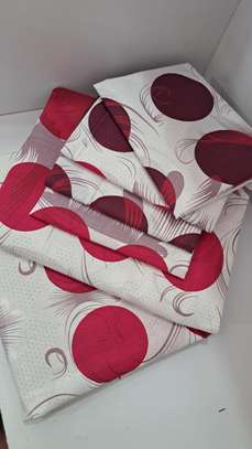 Cotton bedsheets with four pillow cases image 4