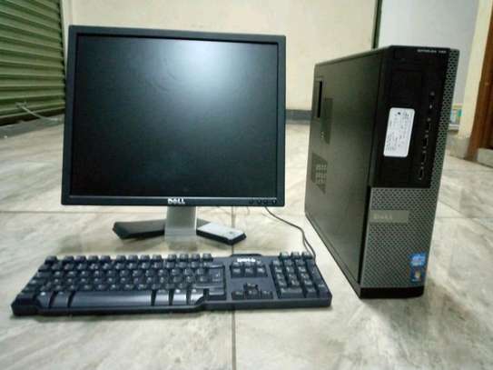 Corei3 Ram 4gb Hdd 250gb, processor 3.3ghz with 19inch screen image 1