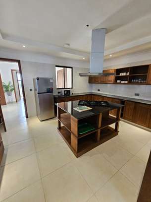 3 Bed Apartment with En Suite at Nyali image 11