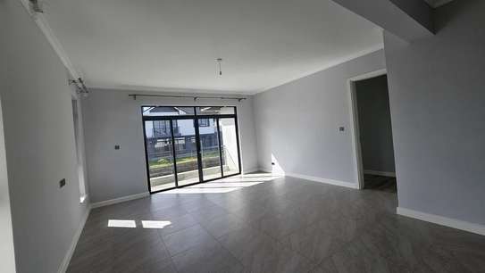 3 Bed Townhouse with Swimming Pool in Runda image 8