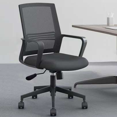 Captain Mesh Upholstered Task Chair image 7