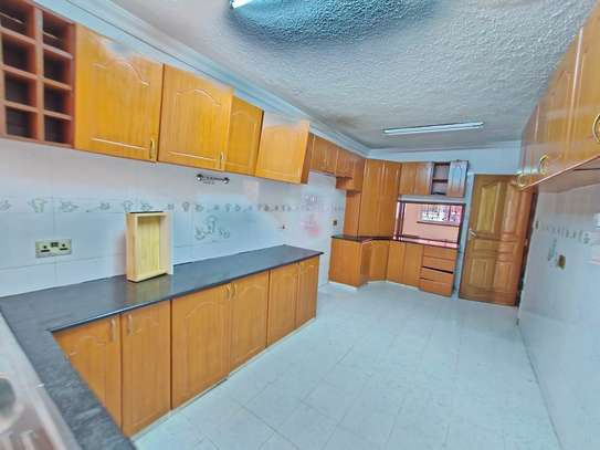 4 Bed Townhouse with En Suite in Kileleshwa image 32