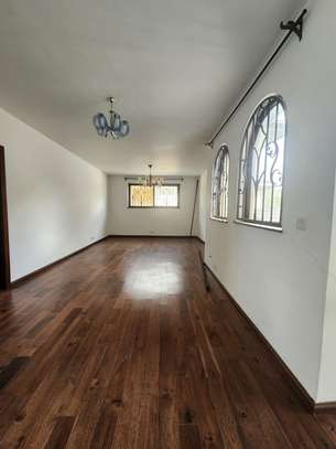 5 Bed Townhouse with En Suite at Lavington image 15