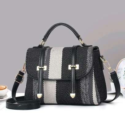 Shoulder/sling bags image 5