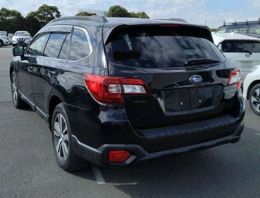 Subaru outback 2020 model image 4