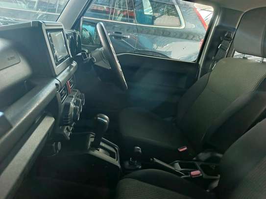 Suzuki jimny 2018 image 1