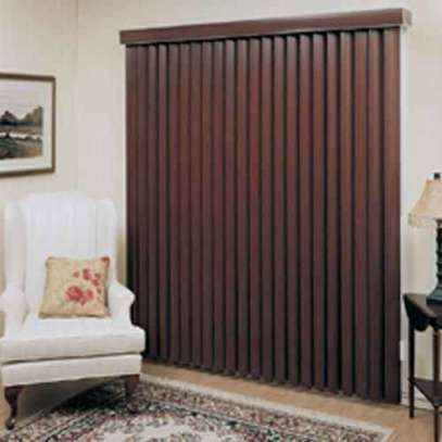 FITTED WINDOW OFFICE BLINDS image 5