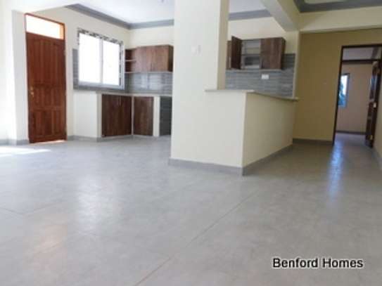 2 Bed Apartment with En Suite at Nyali image 7