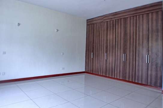 4 Bed Apartment with En Suite at Westlands image 33